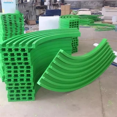 البولي ايثيلين ارتداء قطاع T فتحة ناقل البلاستيك UHMWPE سلسلة دليل المسار السكك الحديدية
