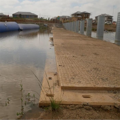 2 * 8ft HDPE أوراق الحماية الأرضية الحصير المؤقتة الطريق للبناء