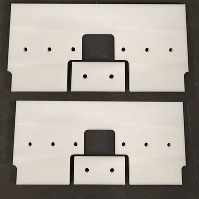 قطع غيار الآلات البلاستيكية UHMWPE Drag Conveyor Flight Pad Slippery Scraper